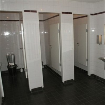 В Славянске нет общественных бесплатных туалетов, так как за ними некому ухаживать 