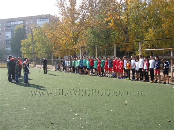 В Славянске прошел финальный этап соревнований по мини-футболу среди юношей