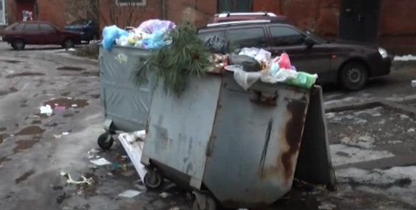 Когда в Славянске установят новые мусорные баки и остановки?