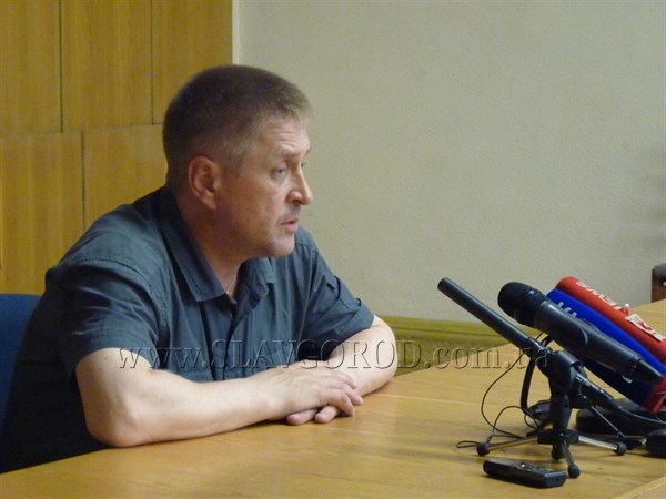 Вячеслав Пономарёв уверен, что на выборах будут «стопроцентные нарушения»
