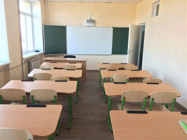 «Школа на Былбасовке должна стать украшением поселка», считает Жебривский