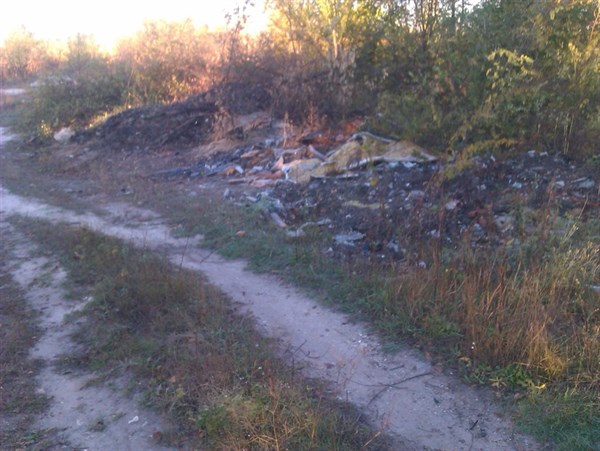 В Славянске образовалась очередная мусорная свалка