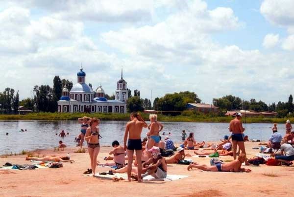 Депутаты горсовета Славянска выделили деньги на планировку коммунального пляжа