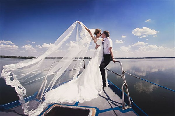 Аренда яхты в Киеве на свадьбу: как сделать торжество незабываемым