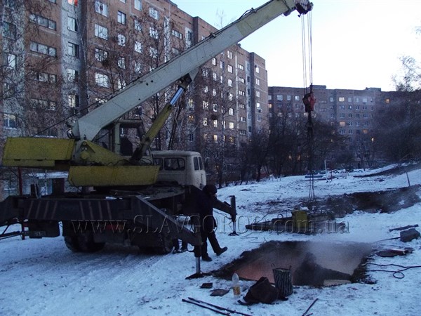 В Славянске из-за веерных отключений электроэнергии произошла авария на теплотрассе
