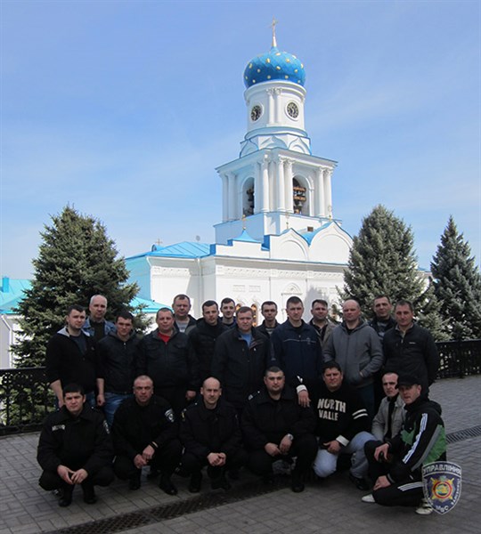 Сотрудники Линейного отдела на станции Славянск показали коллегам из Киева красивые места Святогогрья